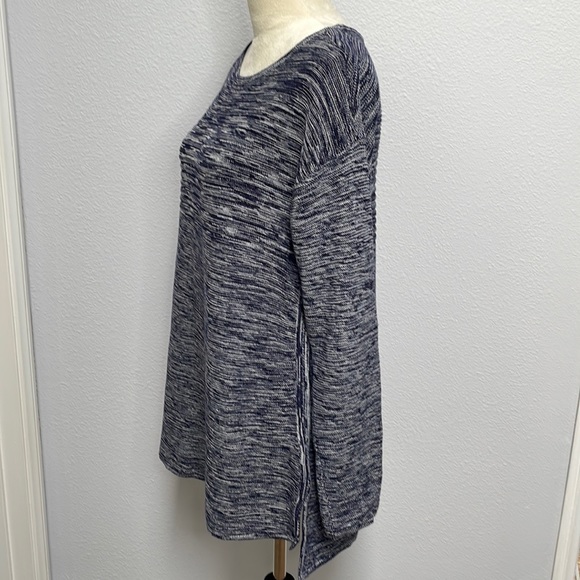 Ellen Tracy Blue Sweater Size L - Picture 2 of 5